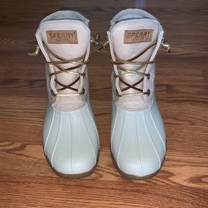 SPERRY Duck Boots - MAKE AN OFFER 💖